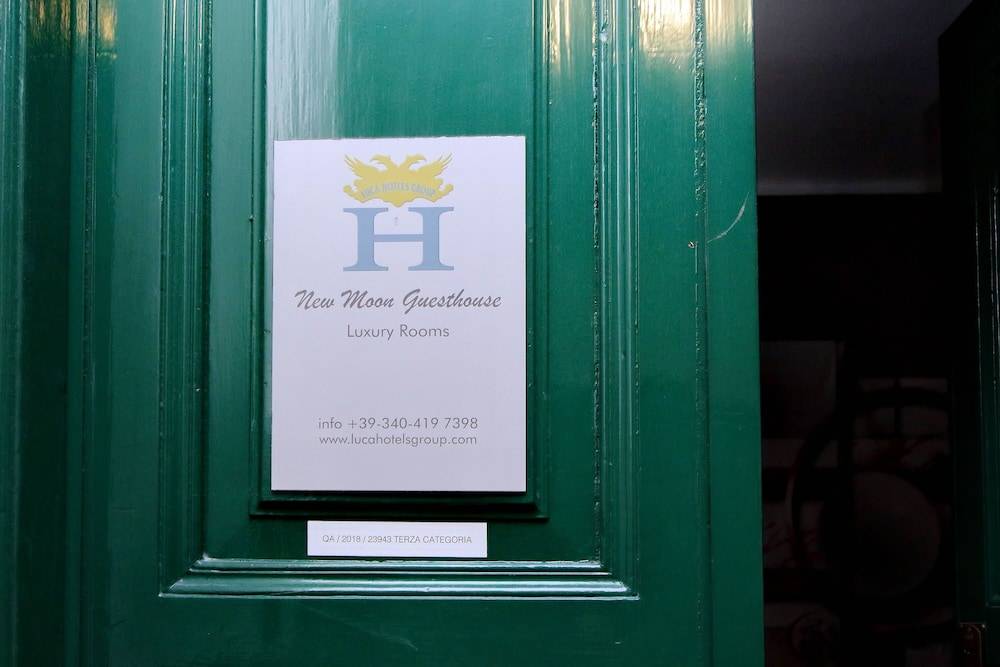 New Moon Guesthouse 2