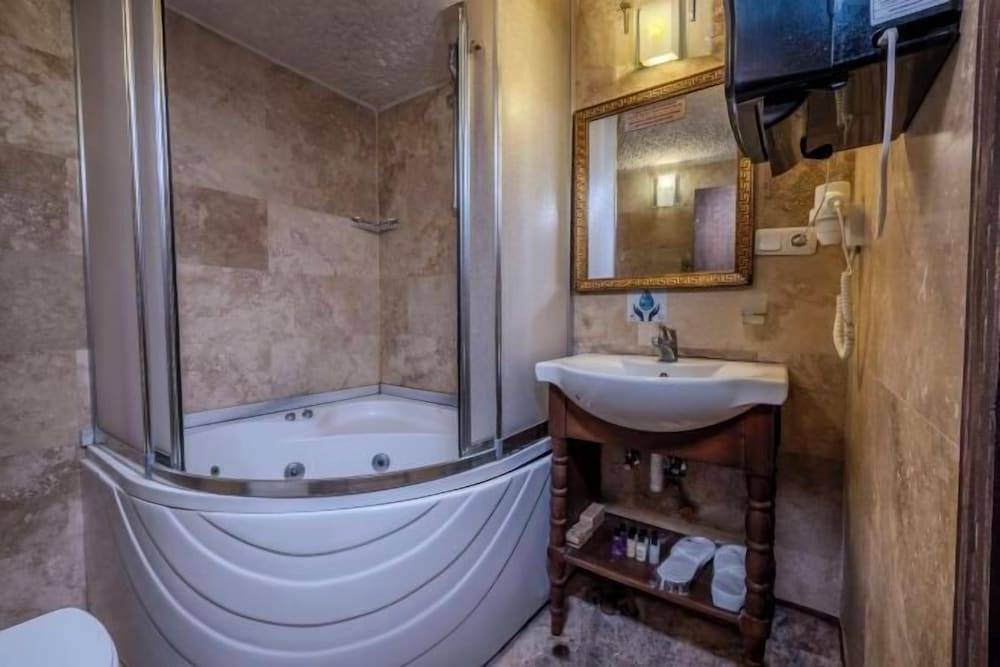 Ascension Cave Suites - Special Class 2