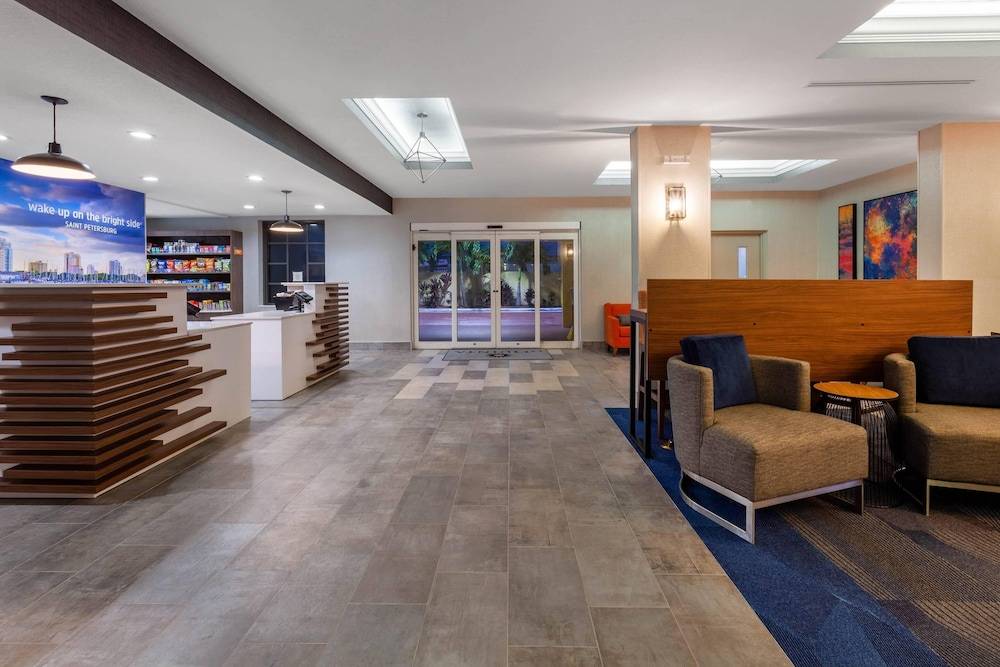 Sleep Inn & Suites St Petersburg Gateway 2