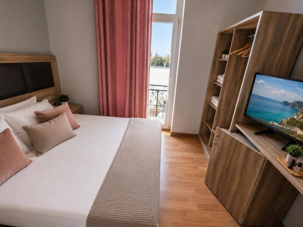 Diethnes Hotel 1