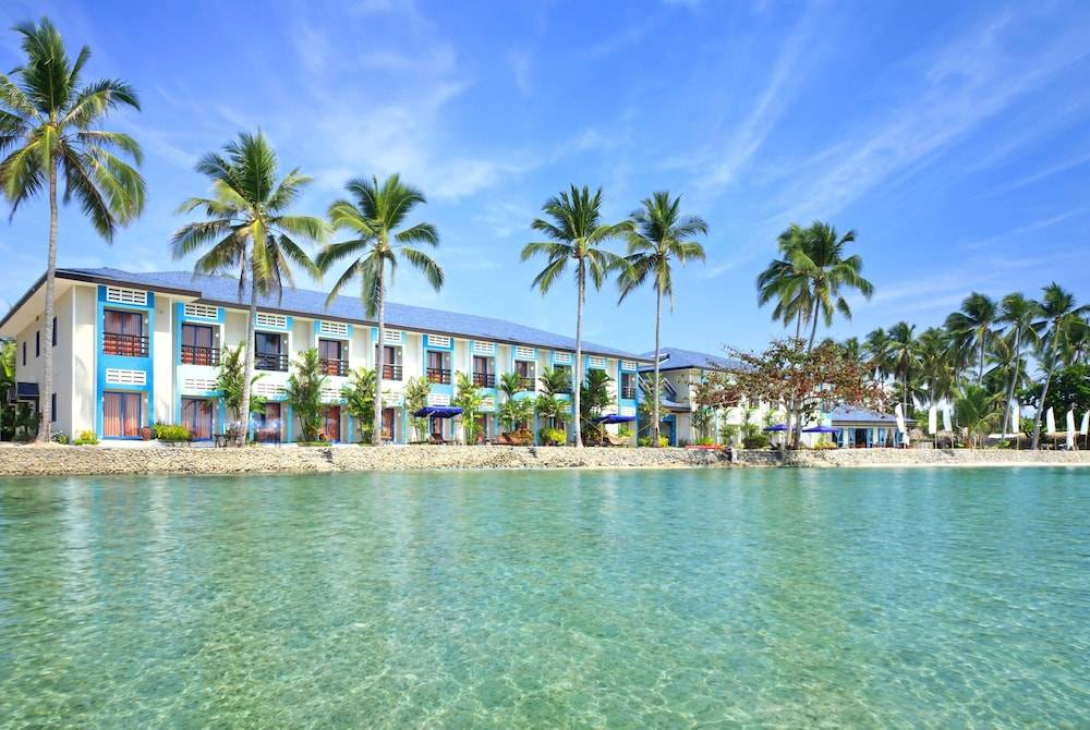 Microtel by Wyndham Puerto Princesa 1