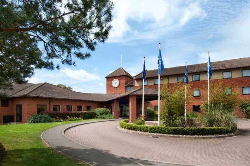 Delta Hotels by Marriott Milton Keynes 1