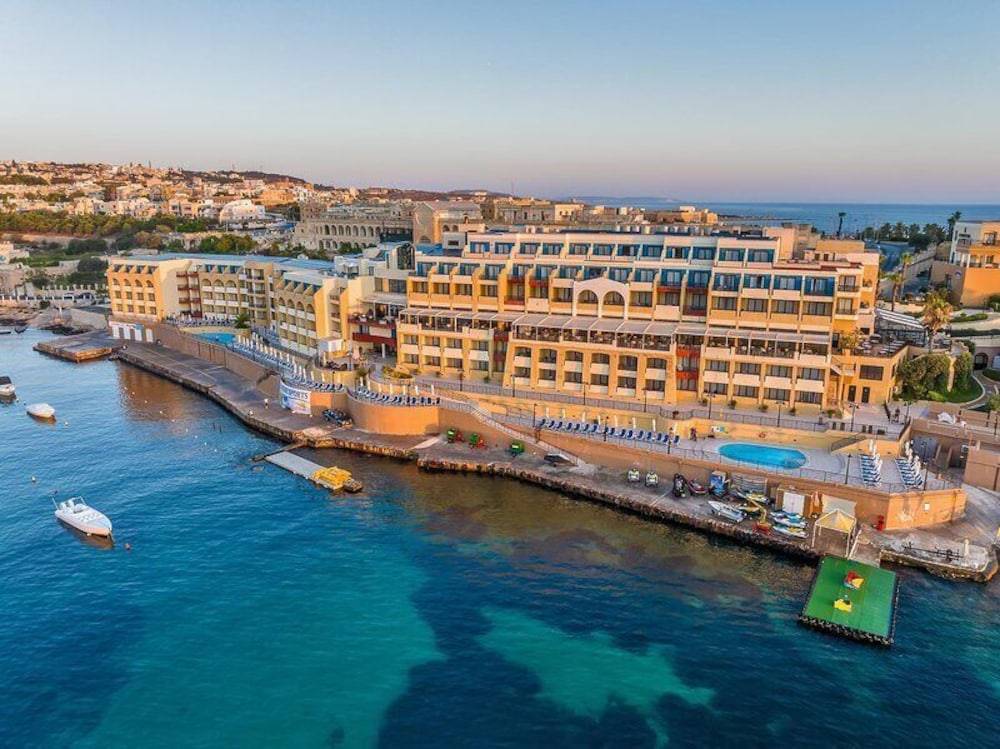 Verdi St George's Bay Marina 1