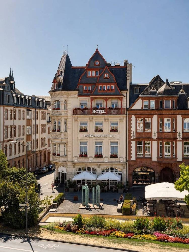 Hotel Porta Nigra VICTUS 1