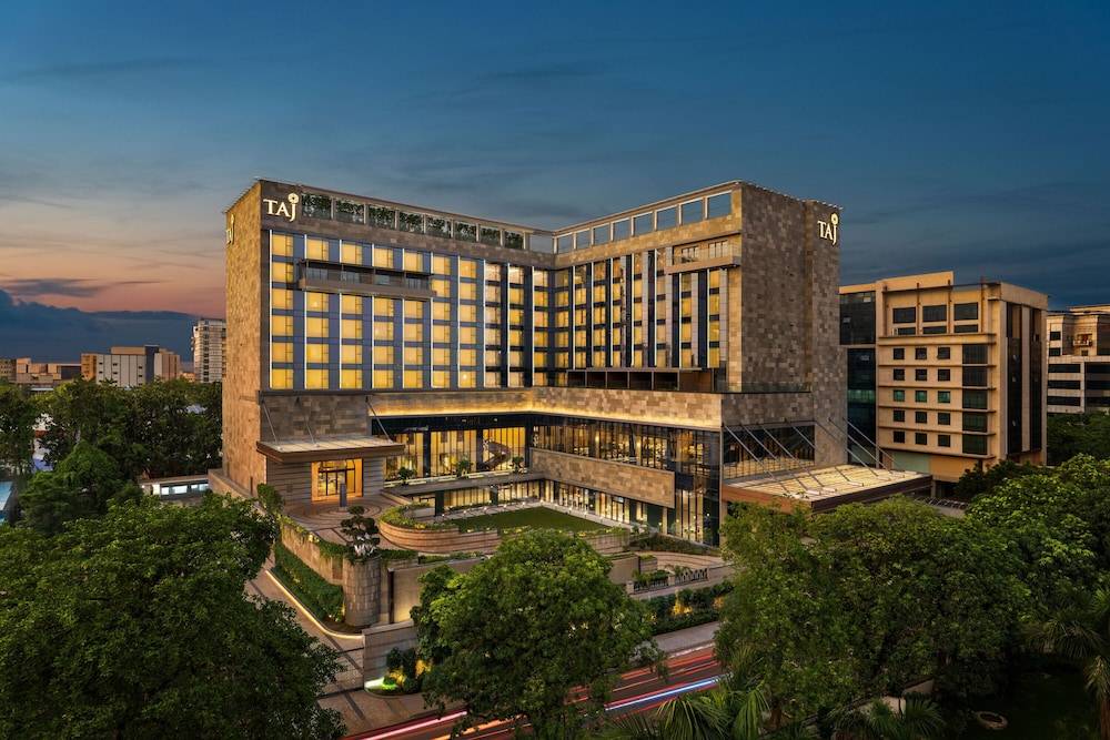 Taj Palace, Lucknow 1
