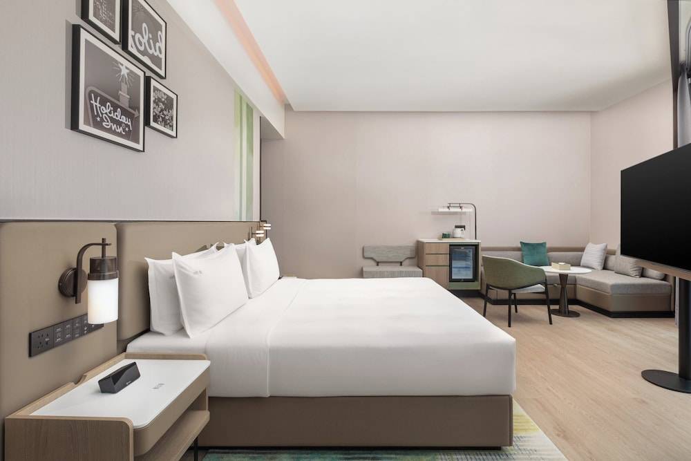 Holiday Inn Shanghai Necc by IHG 2