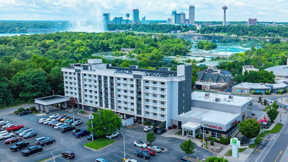 Holiday Inn NIAGARA FALLS STATE PARK ENTRY by IHG 1