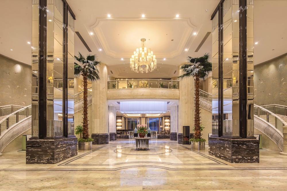 Ramada Plaza Qiandeng Kunshan 1