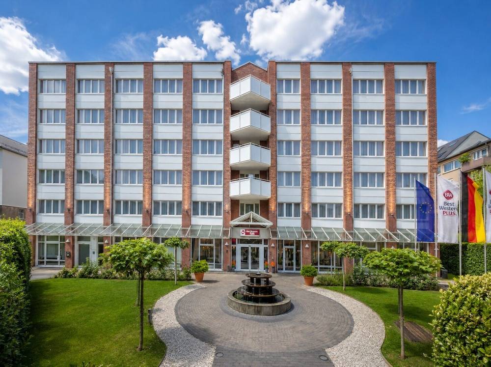 Best Western Plus Delta Park Hotel 1