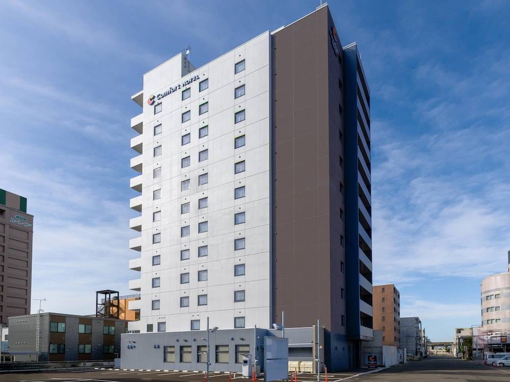 Comfort Hotel Chitose 1