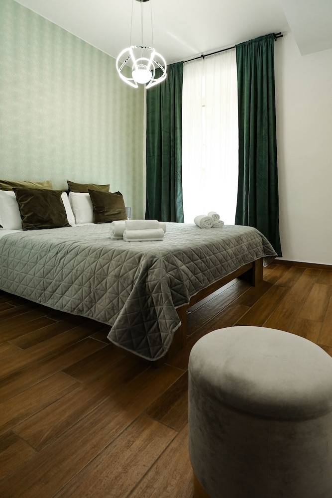 Vanella Rome Domus 1
