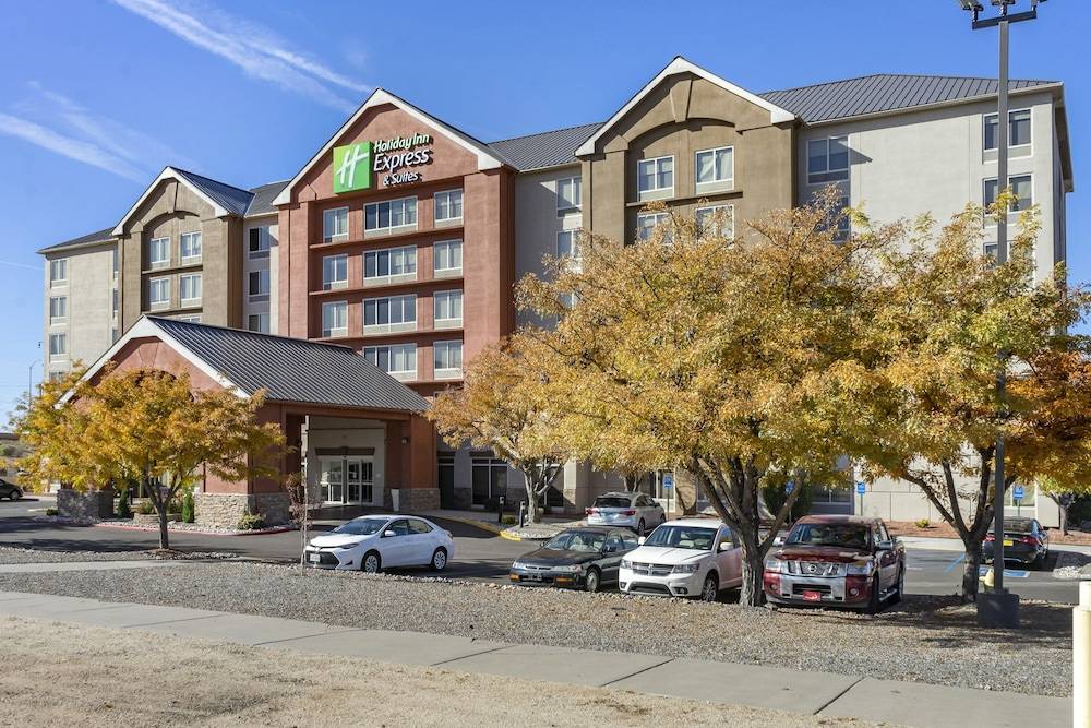 Holiday Inn Express & Suites ALBUQUERQUE MIDTOWN by IHG 1