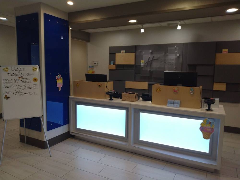Holiday Inn Express & Suites ALBUQUERQUE MIDTOWN by IHG 2