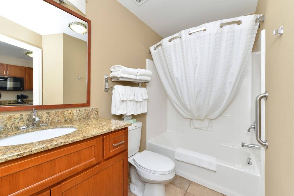 Candlewood Suites CHAMBERSBURG by IHG 2
