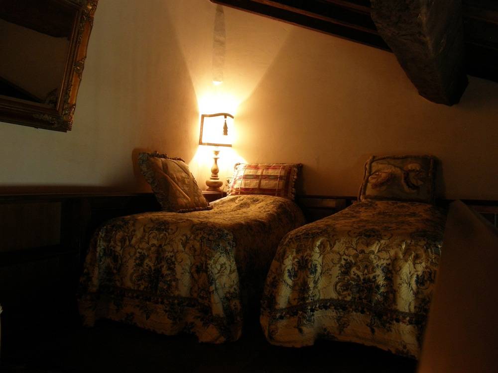 Hotel Castello Di Vigoleno 2