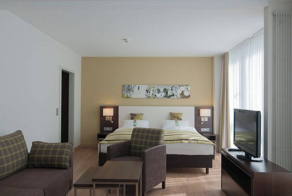 Holiday Inn MUNICH - UNTERHACHING by IHG 1
