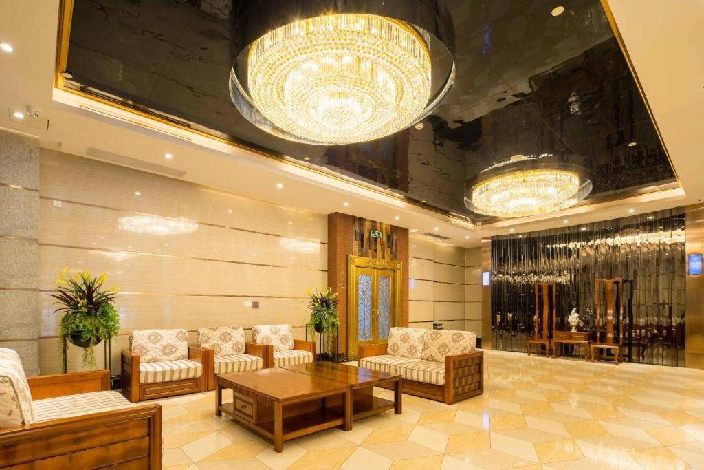 CONDOPIERS Hotel & Inn 2