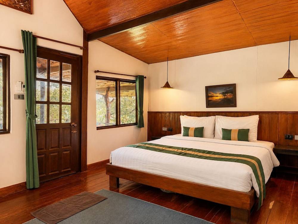 Ting Rai Bay Resort 1