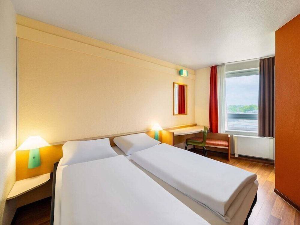 B&B Hotel Bochum Hbf-Süd 1