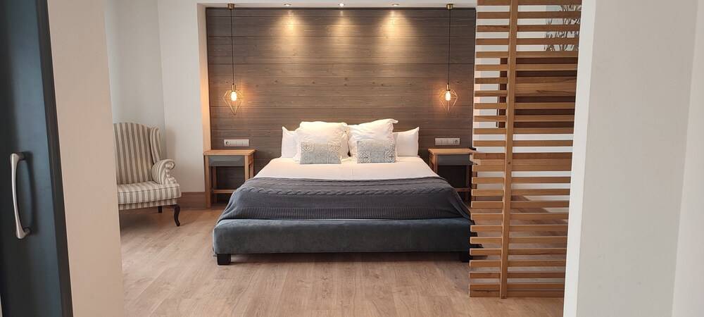 Hotel Sercotel Cuatro Postes 1