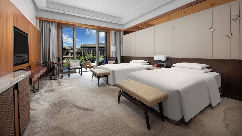 InterContinental Hotels KUNMING by IHG 2