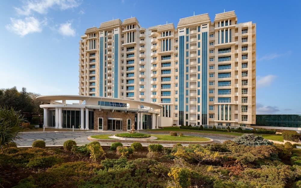 Badamdar Hotel and Residences 1