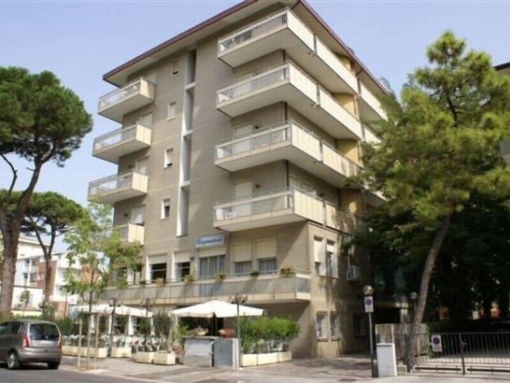 Hotel Rugantino 1