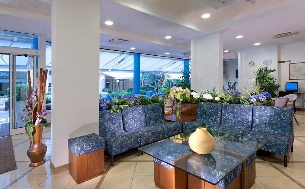 Hotel Lina 2