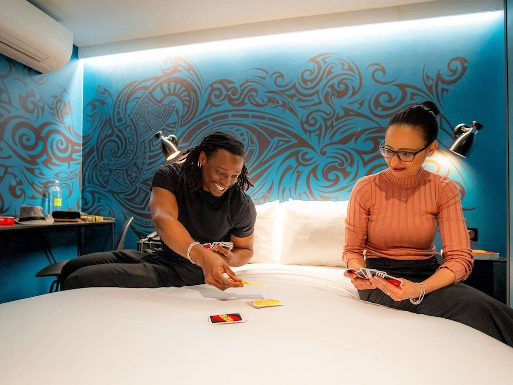 Ibis Styles Paris Gare de l'Est Magenta 1