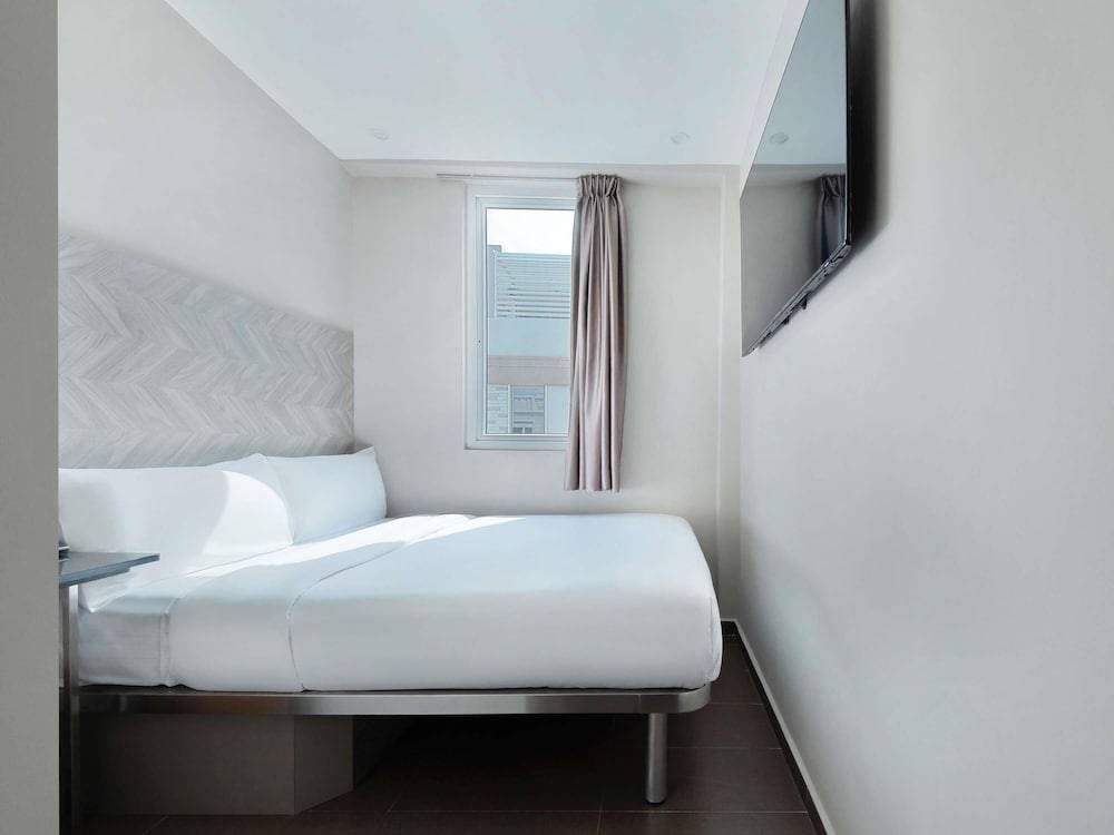 ibis budget Singapore Dahlia 2