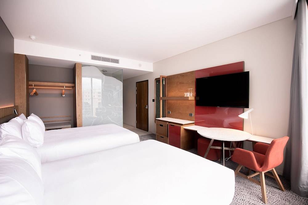 Crowne Plaza Hobart by IHG 2