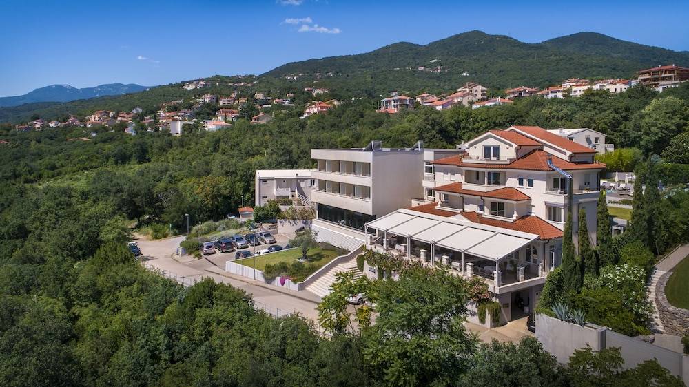Hotel Villa Kapetanovic 1