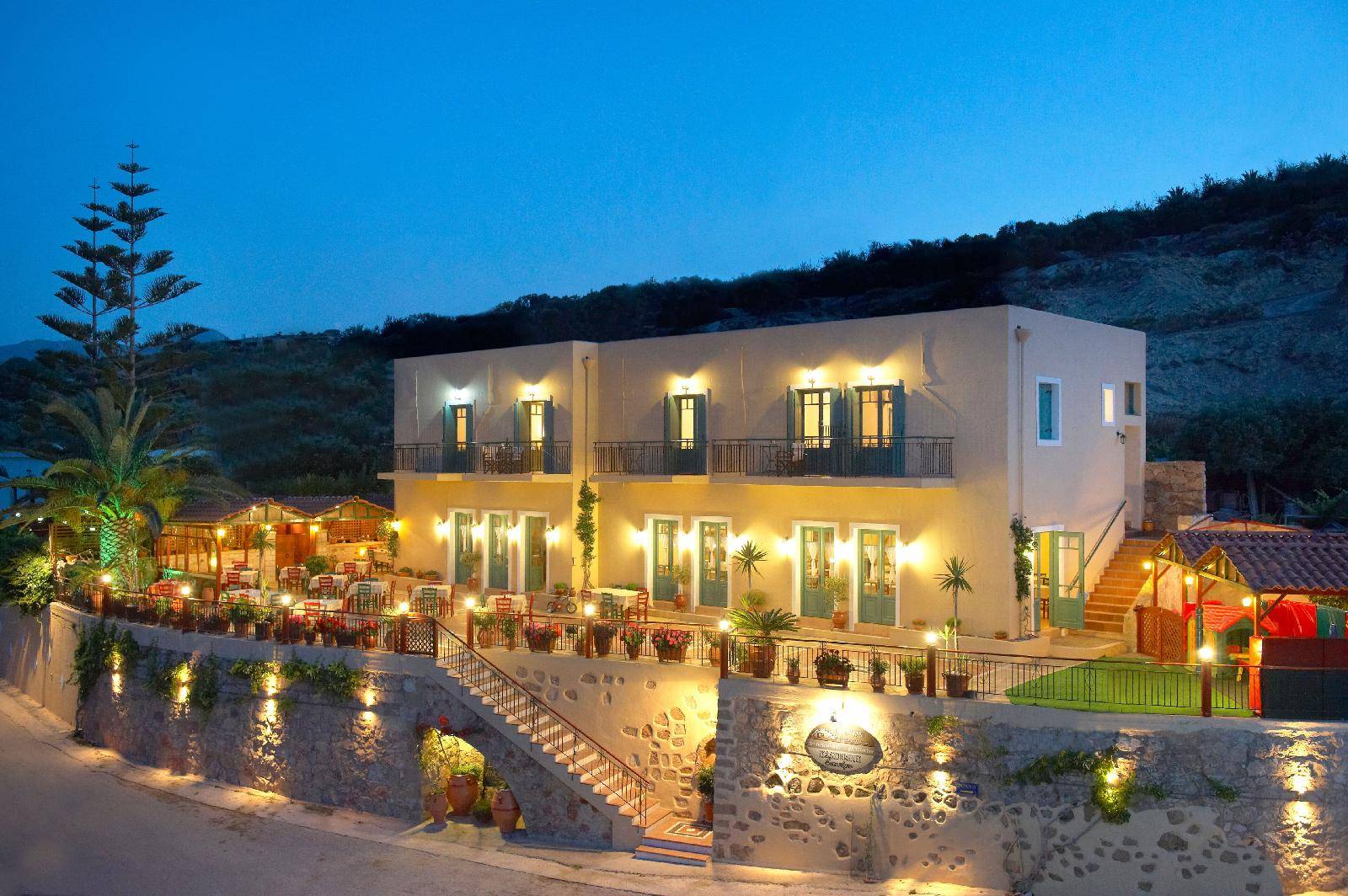 Kaliviani Traditional Hotel 2