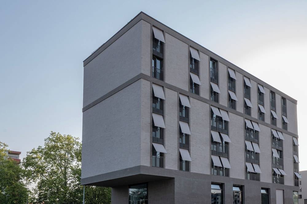 Geneva Youth Hostel 1