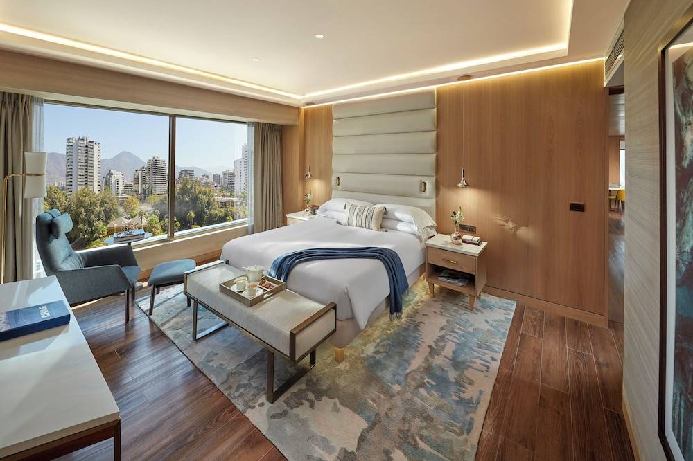 Mandarin Oriental, Santiago 1