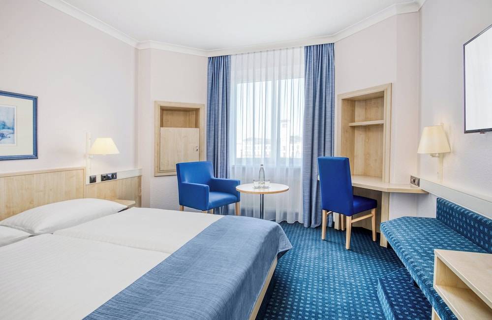 Hotel Erfurt City Center by Leonardo Hotels 1