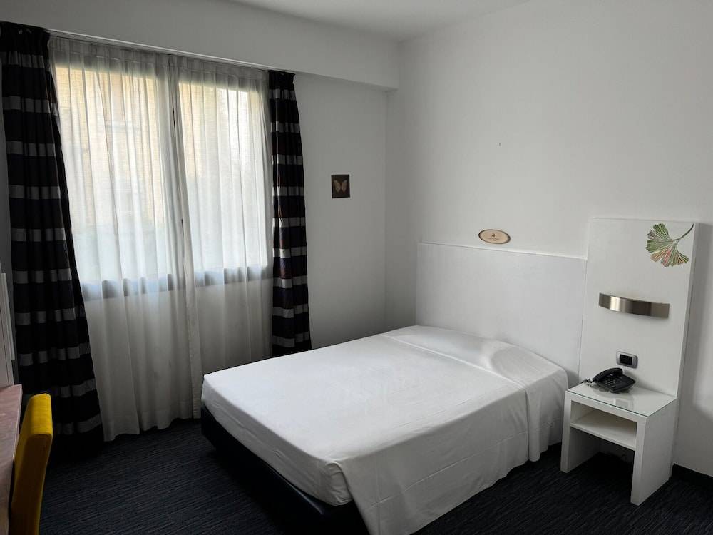 B&B HOTEL Milano Cologno Sporting 1