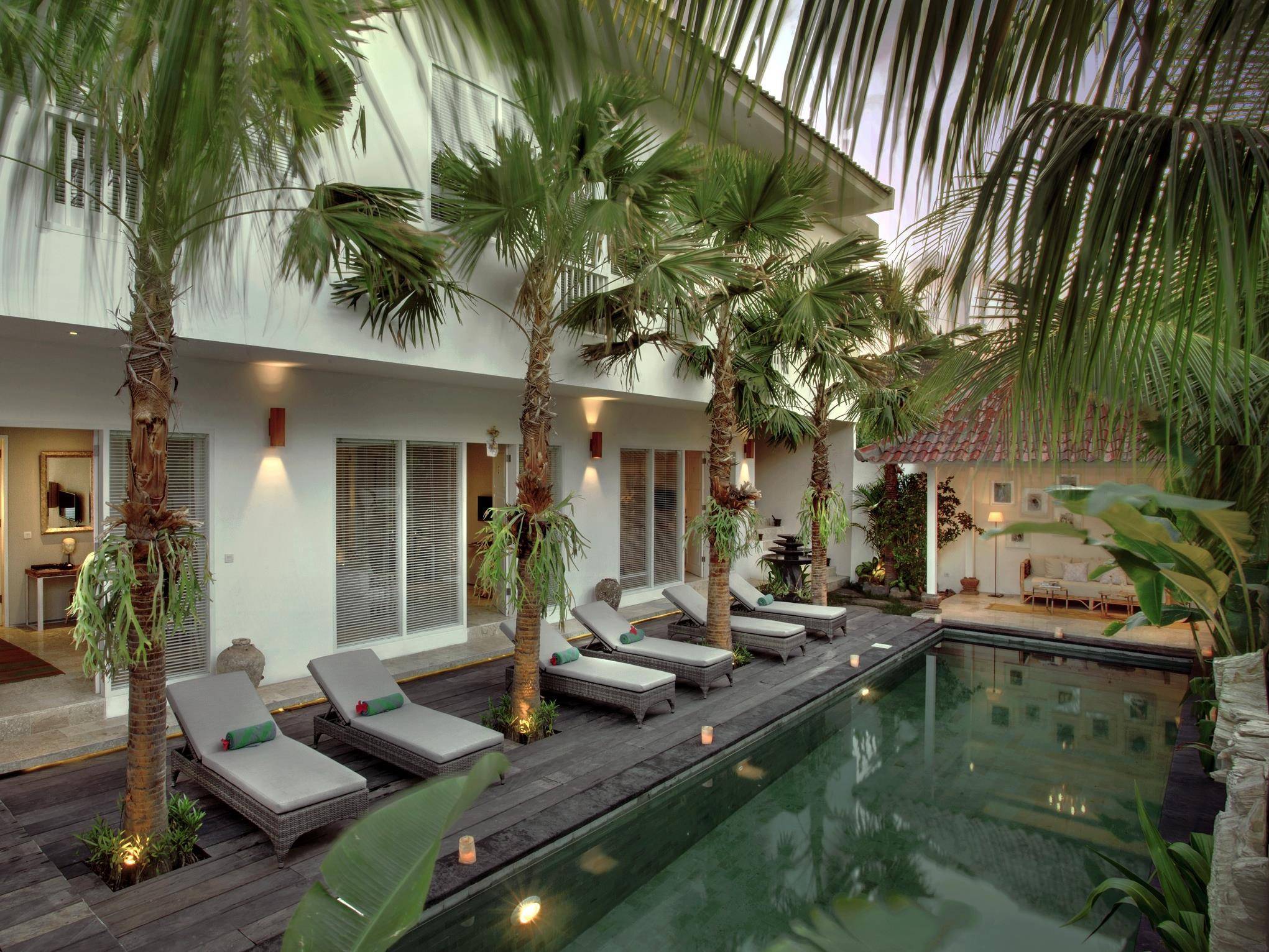 Room & Vespa 4 - Central Seminyak Near Beach 1