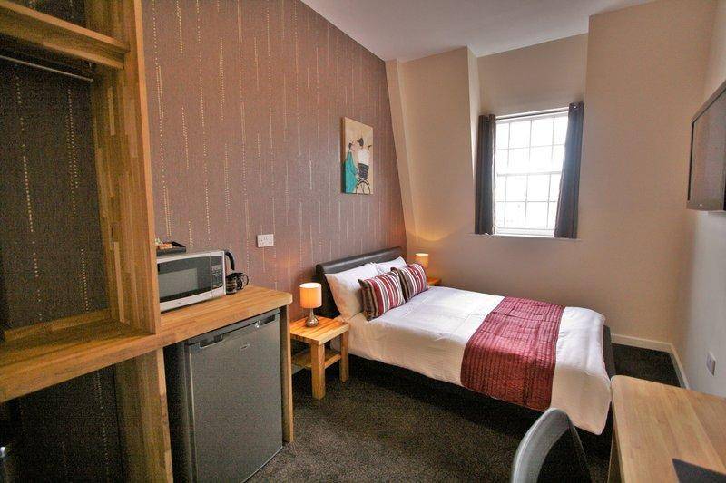 Central Hotel Gloucester 2