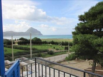 Macari Residence Central Apartment 2
