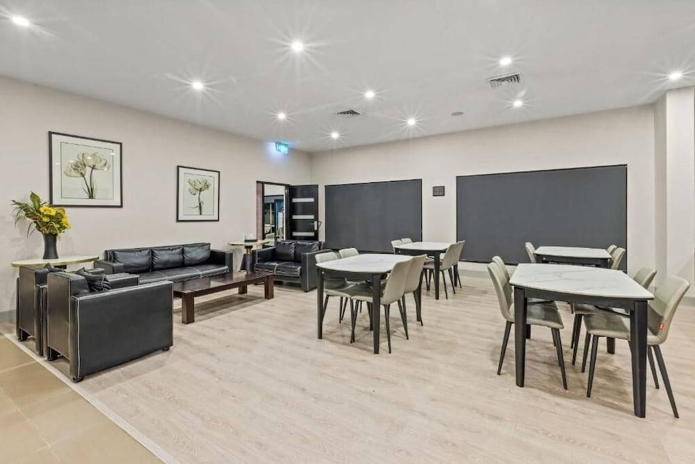 Best Western Melbourne Airport 2