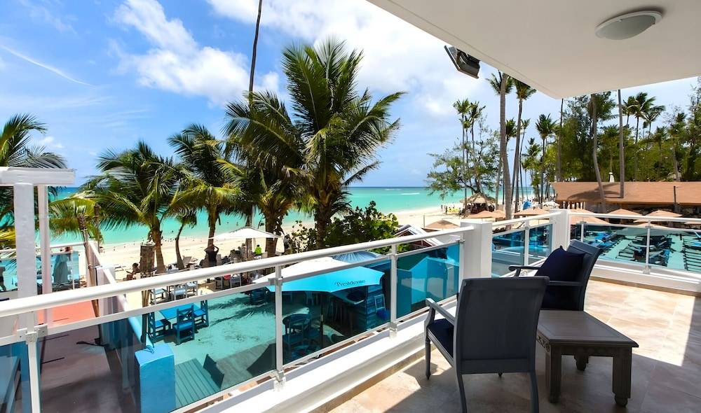Hotel Checkin El Cortecito Beach 1