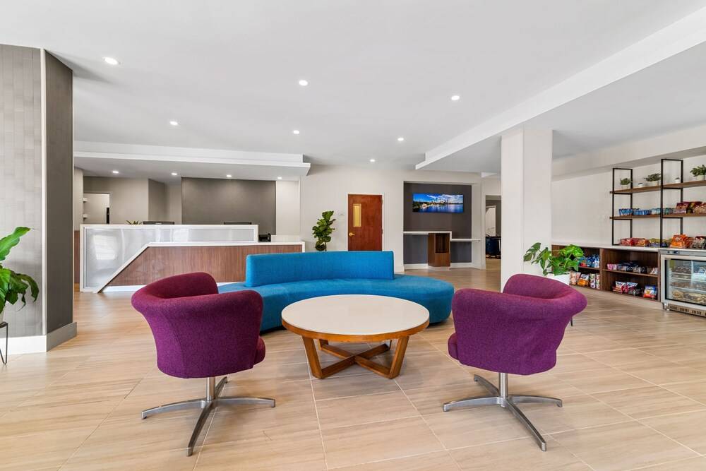 Roundhouse Suites 2