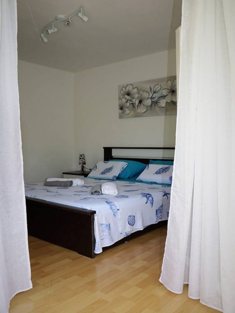 Apartment Marina 2