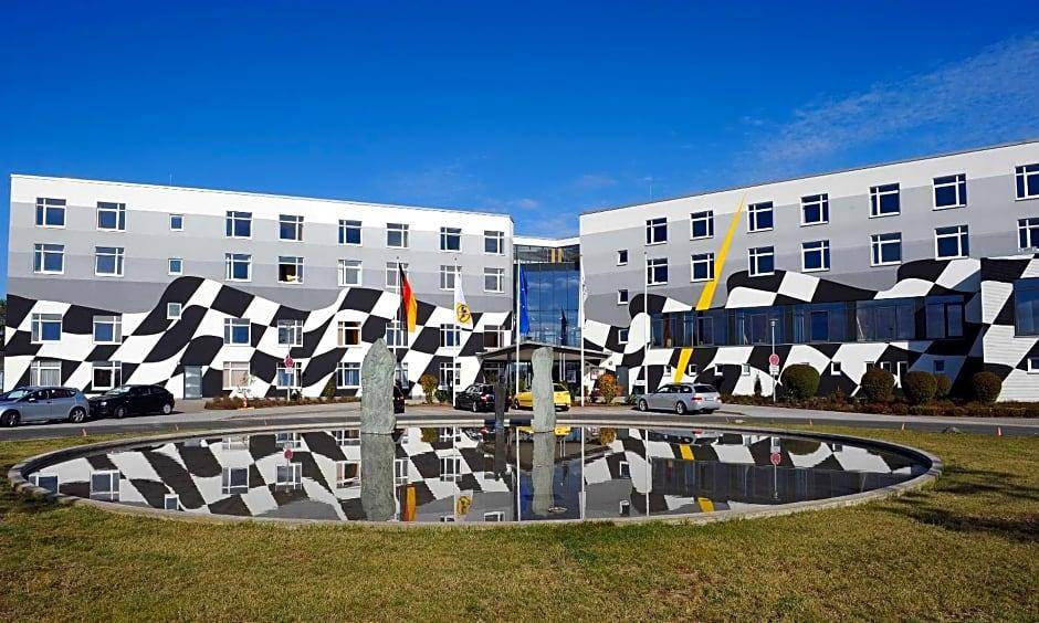 Hotel Motorsport Arena 2