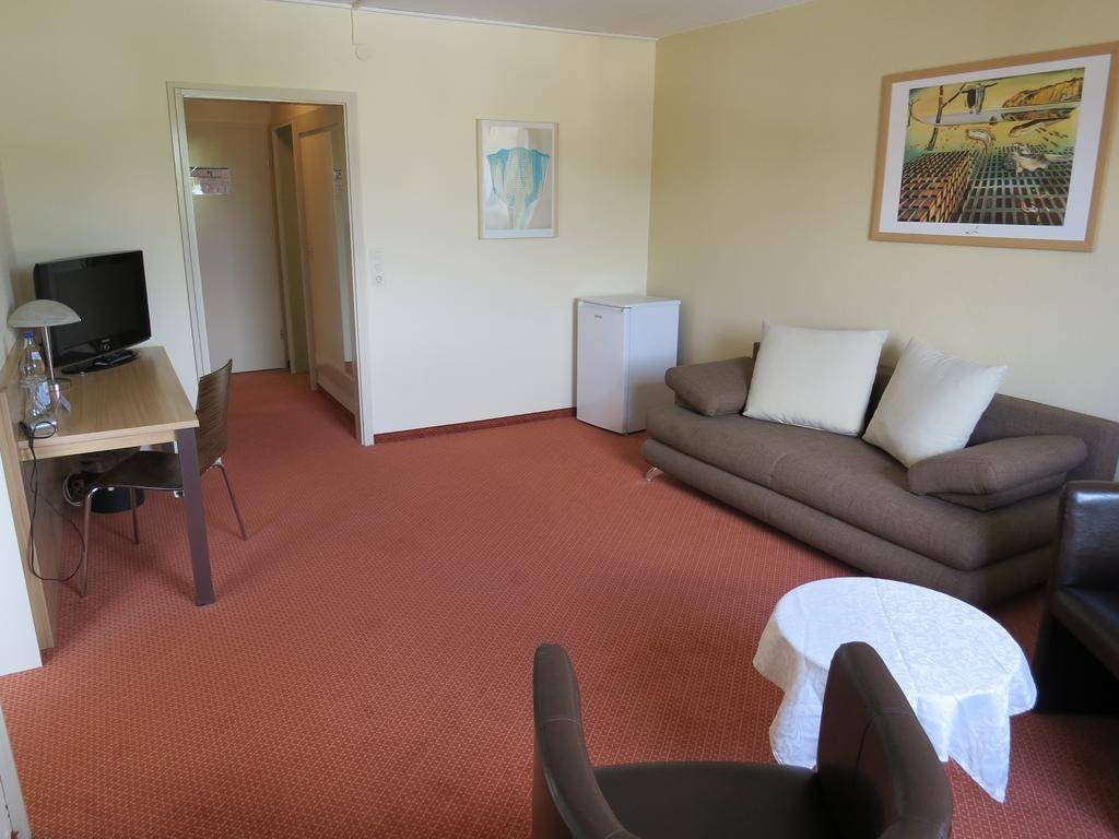 Opal Hotel 1