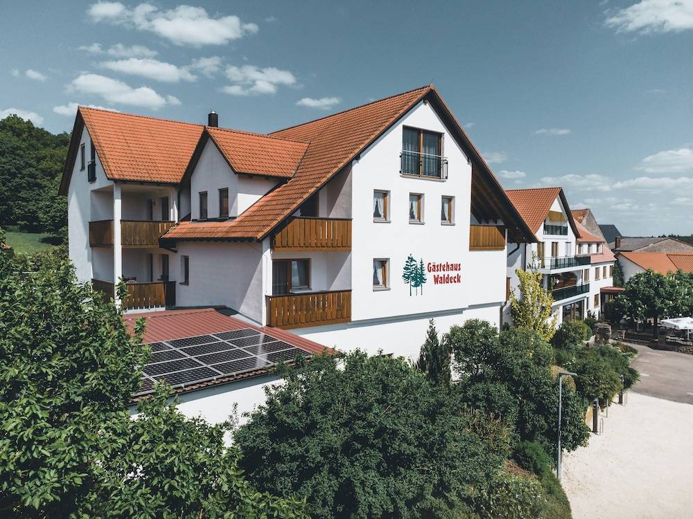 Landhotel Waldeck 1