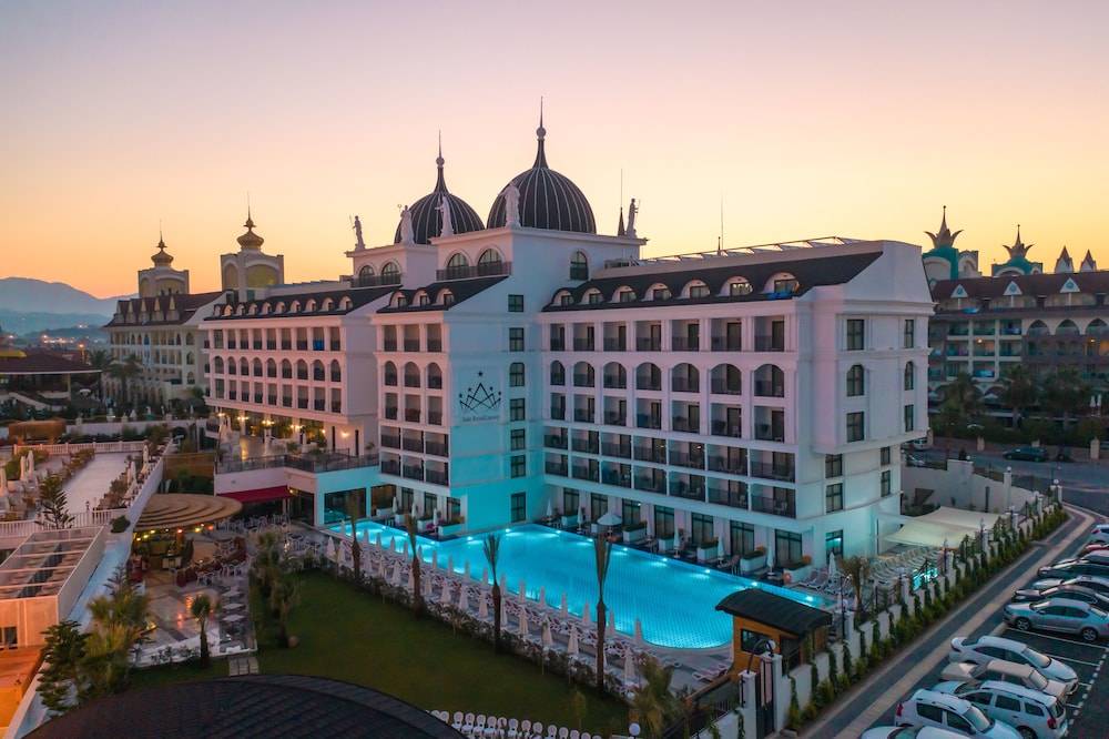 Side Royal Style Hotel 1