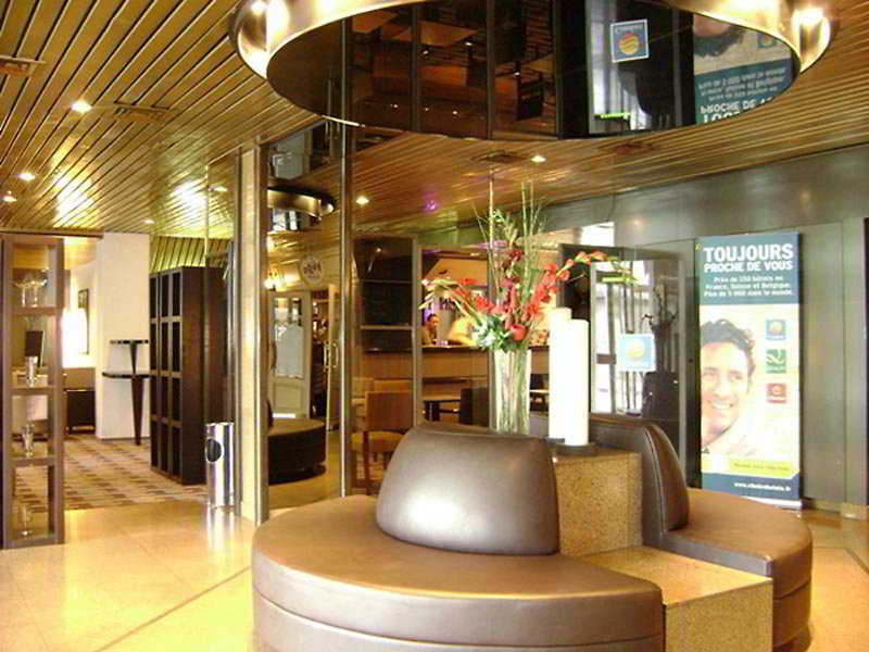 Median Paris Congrès 1