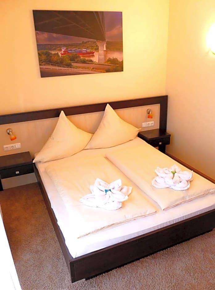 Hotel O'felder 2